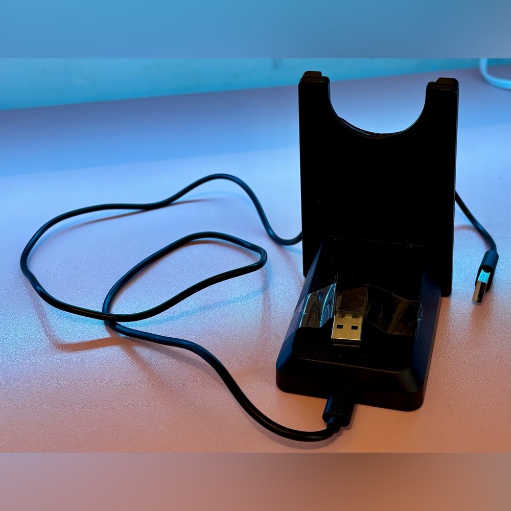 🩷 Microphone & Charging Base, Wireless Headset with Mic Mute & USB Dongle - Picture 12 of 15